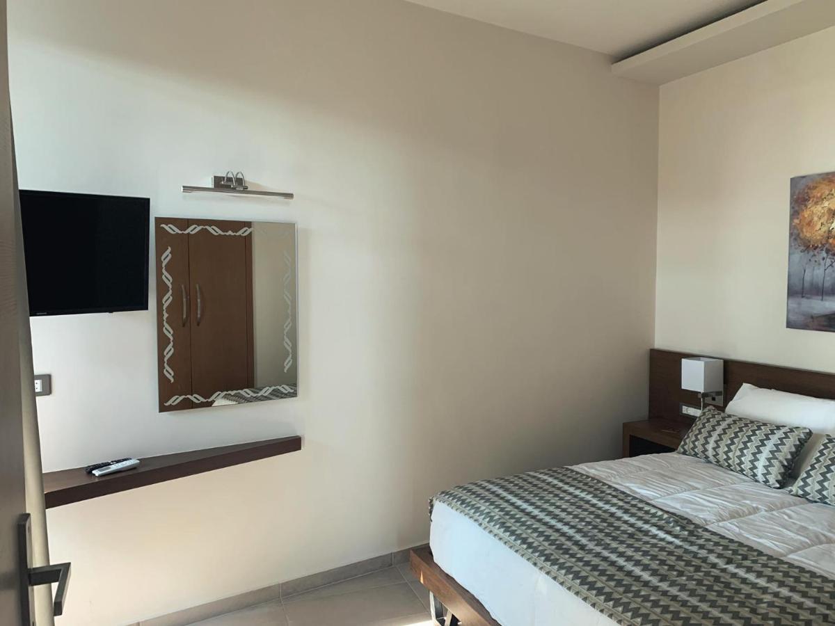 King Crimson Luxury Apartments Marathokefala Exterior photo
